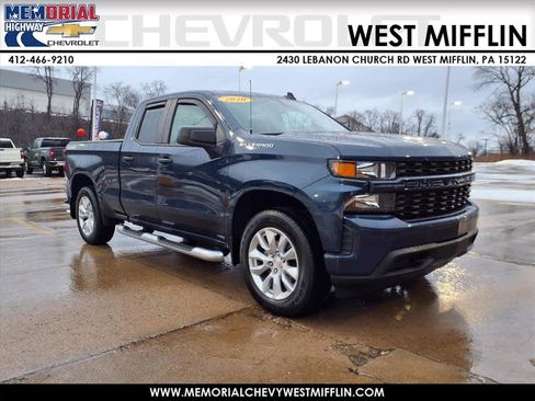 Used 2020 Chevrolet Silverado 1500 Custom w/ Custom Value Package image 1