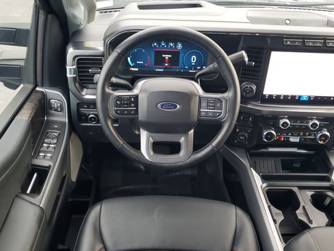 Used 2024 Ford F250 Lariat w/ Lariat Ultimate Package image 17