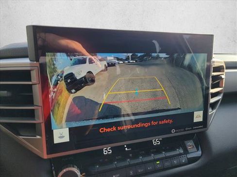 Used 2024 Toyota Tundra Limited image 21