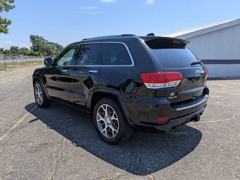 Used 2021 Jeep Grand Cherokee Overland AWD/4WD image 6