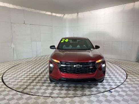 Used 2024 Chevrolet Trax RS w/ Driver Confidence Package FWD image 21