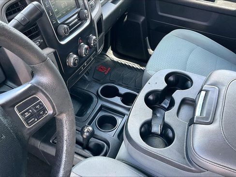 Used 2017 RAM 2500 Tradesman w/ Popular Equipment Group AWD/4WD image 15