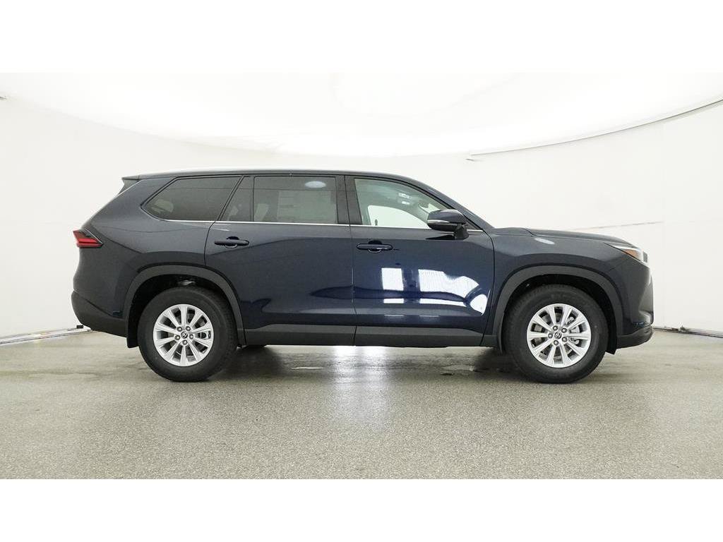 Used 2025 Toyota Grand Highlander AWD Hybrid image 33