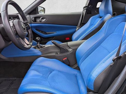 Used 2023 Nissan Z w/ Floor Mat Package (L93) RWD image 16