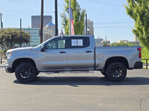 Used 2025 Chevrolet Silverado 1500 LT Trail Boss w/ Convenience Package II AWD/4WD image 25