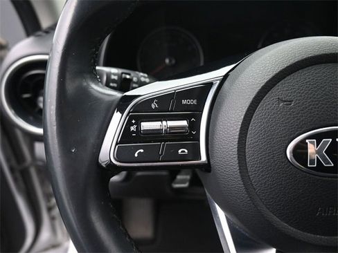 Used 2019 Kia Forte S image 31