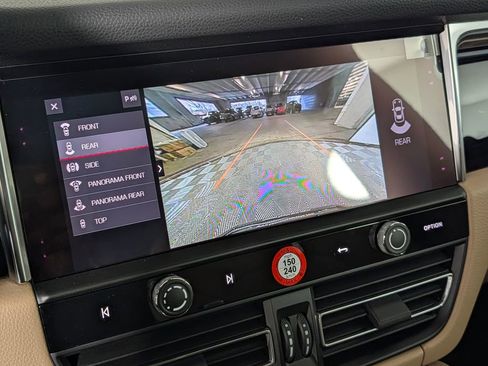 New 2026 Porsche Macan image 31