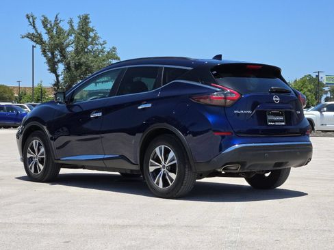 Used 2023 Nissan Murano SV FWD image 3