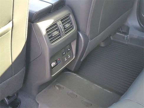 New 2026 Nissan Rogue Platinum w/ Platinum Premium Package image 25