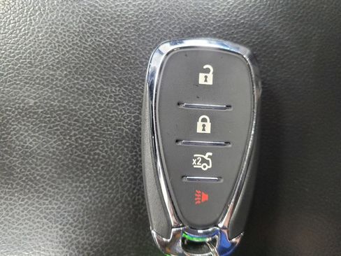 Used 2022 Chevrolet Malibu LS FWD image 32