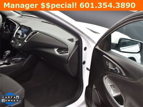 Used 2024 Chevrolet Malibu LT image 20