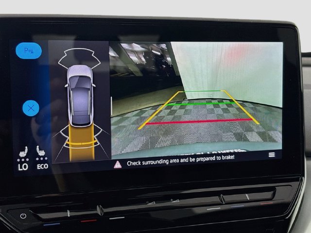 Certified 2022 Volkswagen ID.4 Pro RWD image 16