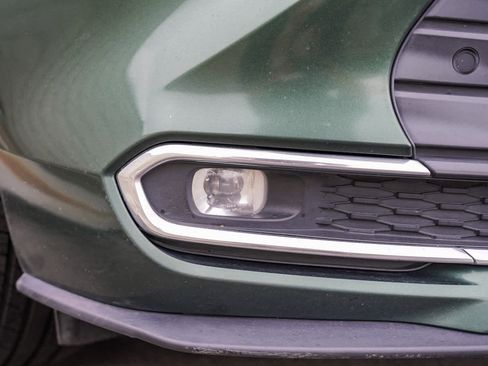 Used 2021 Toyota Sienna XLE w/ XLE Plus Package image 7