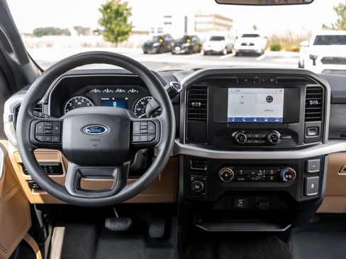 Used 2023 Ford F150 XLT AWD/4WD image 15