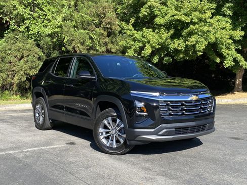 Used 2026 Chevrolet Equinox LT image 42