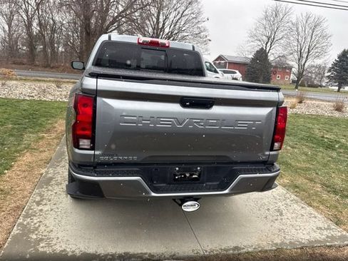 Used 2024 Chevrolet Colorado LT w/ LT Convenience Package image 7