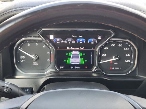 Used 2020 GMC Sierra 1500 AT4 w/ AT4 Premium Package AWD/4WD image 10