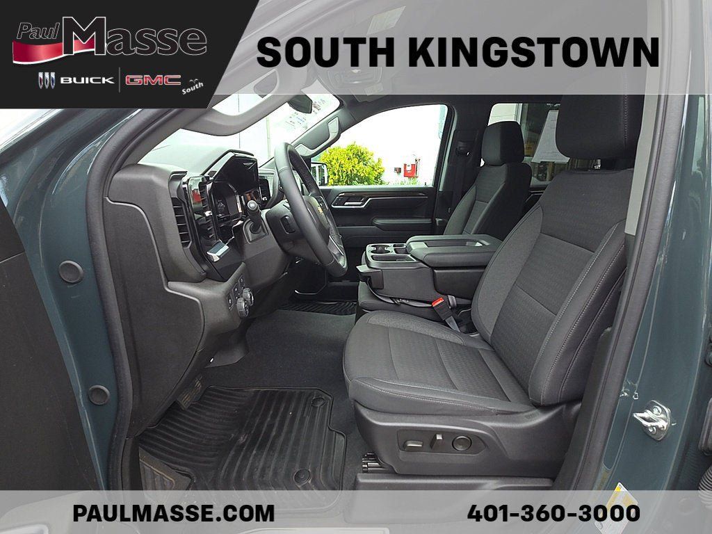 Certified 2025 Chevrolet Silverado 1500 LT AWD/4WD image 17