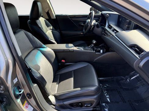 Used 2019 Lexus ES 350 FWD image 19