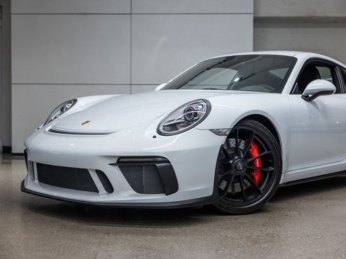 Used 2018 Porsche 911 GT3 w/ Sport Chrono Package image 12