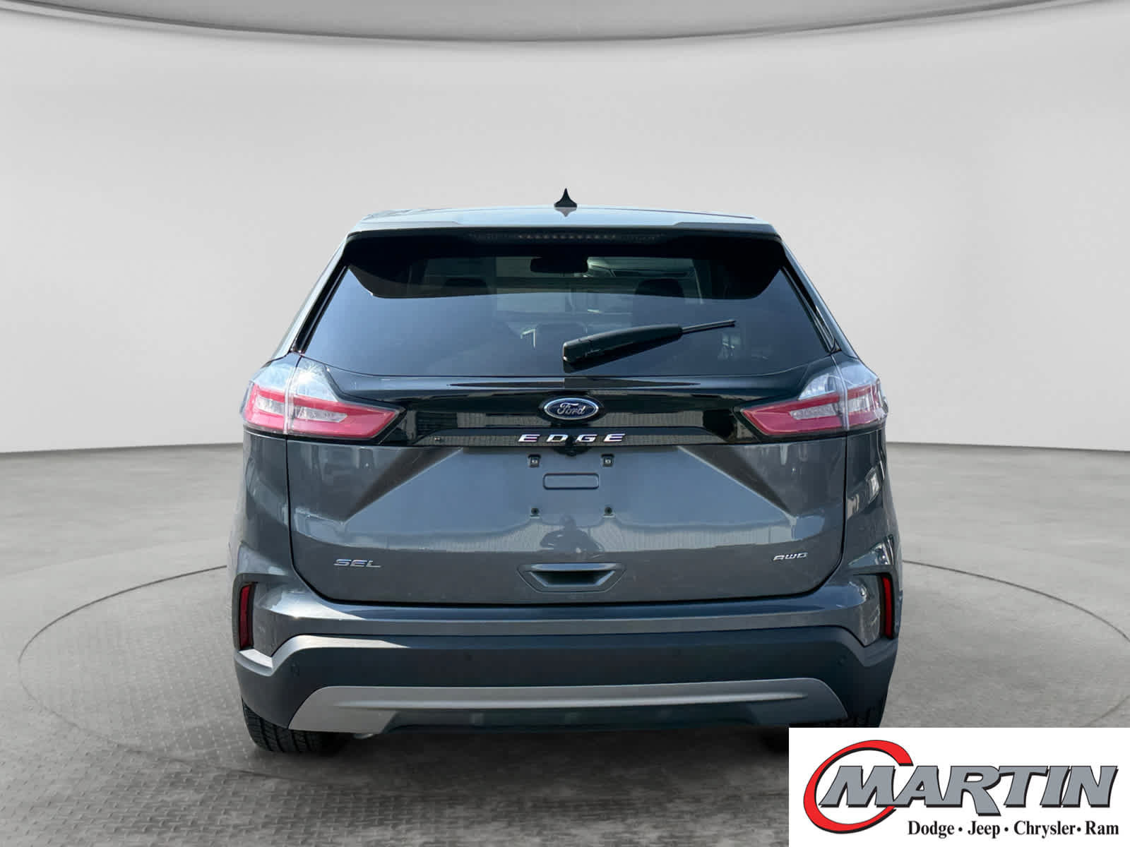 Used 2024 Ford Edge SEL AWD/4WD image 6