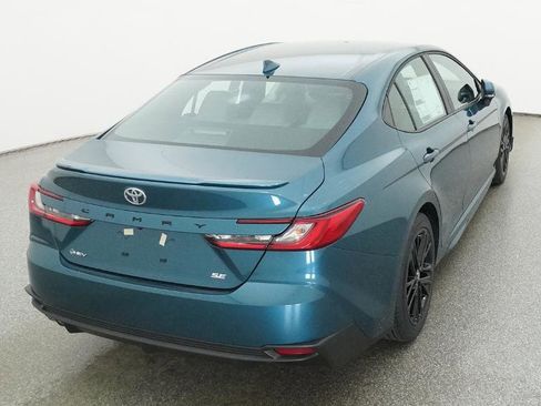 New 2026 Toyota Camry SE FWD image 11