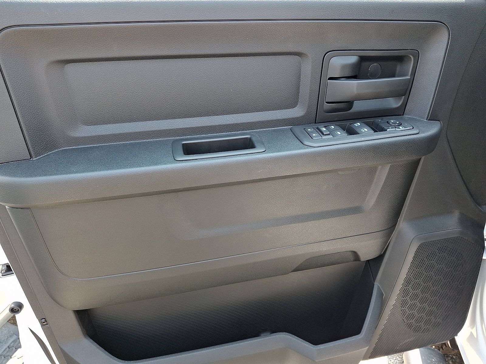 New 2026 RAM 3500 Tradesman AWD/4WD image 7