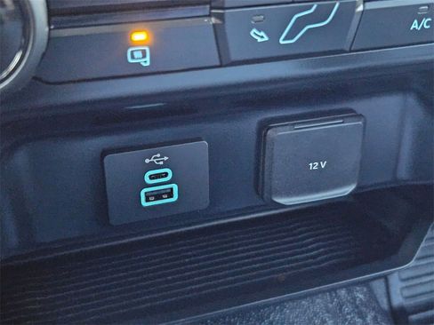 Used 2024 Ford F250 XL w/ XL Chrome Package image 30