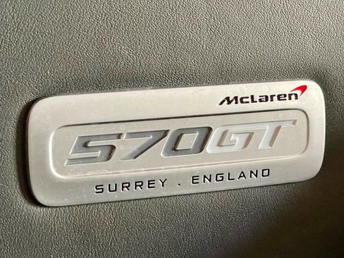 Used 2017 McLaren 570S image 41