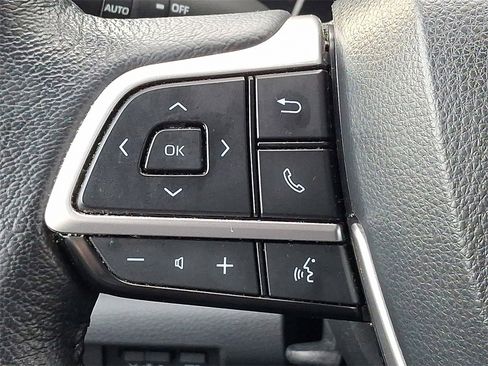 Certified 2024 Toyota Sienna XLE image 23