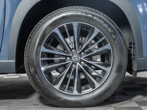 Certified 2024 Toyota Grand Highlander MAX Platinum image 21