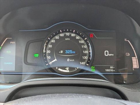 Used 2018 Hyundai Ioniq SEL FWD image 11