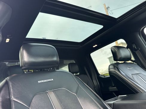 Used 2017 Ford F250 Platinum w/ Platinum Ultimate Package image 16