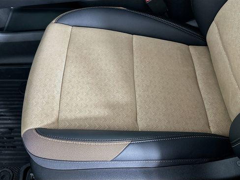 New 2026 Chevrolet Equinox ACTIV w/ Convenience Package III image 19