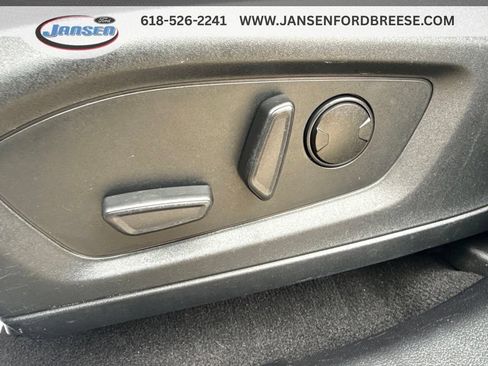 Used 2020 Ford Explorer XLT w/ Comfort Package AWD/4WD image 11