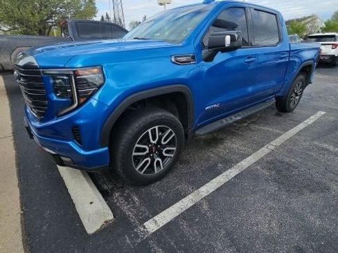 Used 2023 GMC Sierra 1500 AT4 w/ AT4 Premium Package AWD/4WD image 1