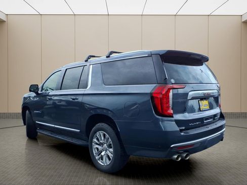 Used 2021 GMC Yukon XL Denali AWD/4WD image 10