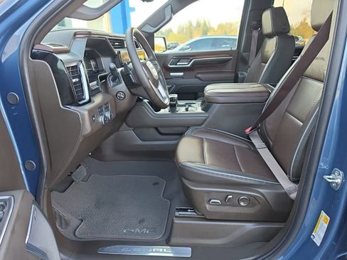 Used 2025 GMC Sierra 1500 Denali w/ Denali Reserve Package AWD/4WD image 24