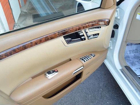Used 2007 Mercedes-Benz S 550 image 53