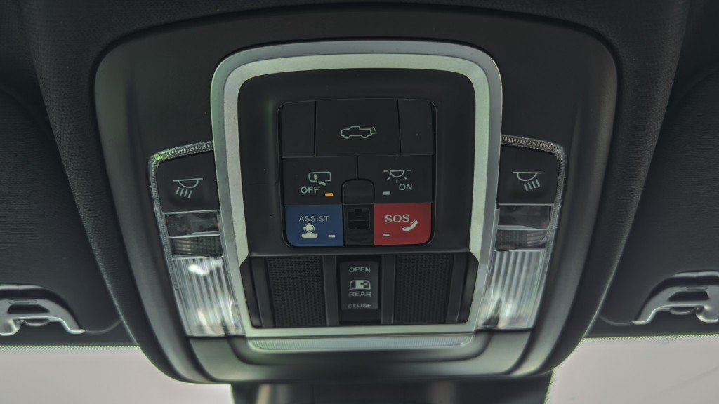 Used 2022 RAM 3500 Limited AWD/4WD image 58