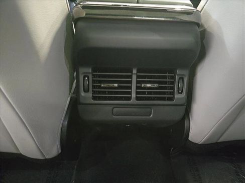 Certified 2026 Land Rover Range Rover Evoque S AWD/4WD image 15
