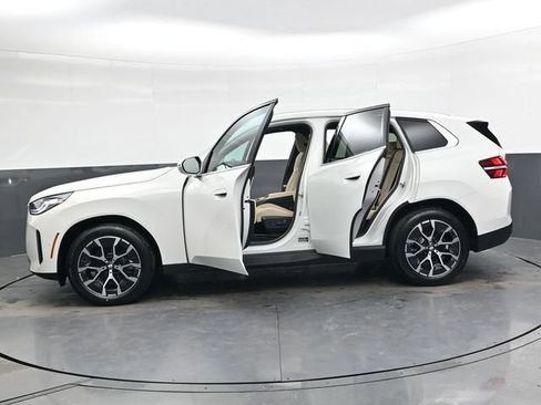 New 2026 BMW X3 xDrive30i w/ Convenience Package AWD/4WD image 40