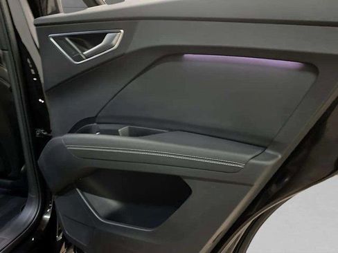 Used 2024 Audi Q4 e-tron Premium Plus w/ Premium Plus image 78