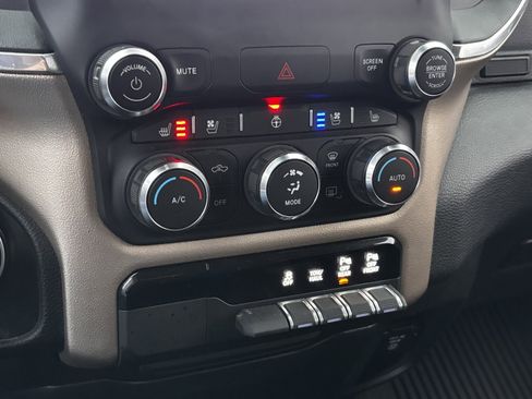 Used 2022 RAM 1500 Laramie image 19