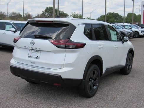 New 2026 Nissan Rogue SV FWD image 3