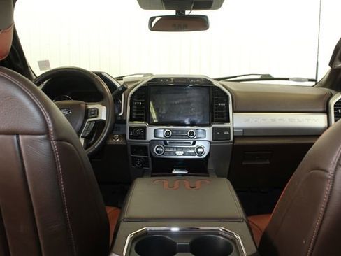Used 2022 Ford F250 King Ranch w/ King Ranch Ultimate Package AWD/4WD image 20