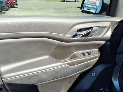 Used 2021 GMC Acadia SLT w/ Trailering Package image 20