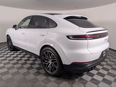 Used 2026 Porsche Cayenne S image 3