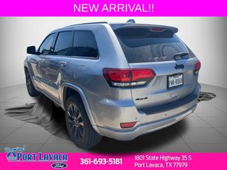 Used 2021 Jeep Grand Cherokee Laredo X image 1