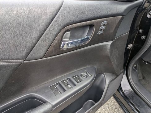 Used 2014 Honda Accord EX-L image 10